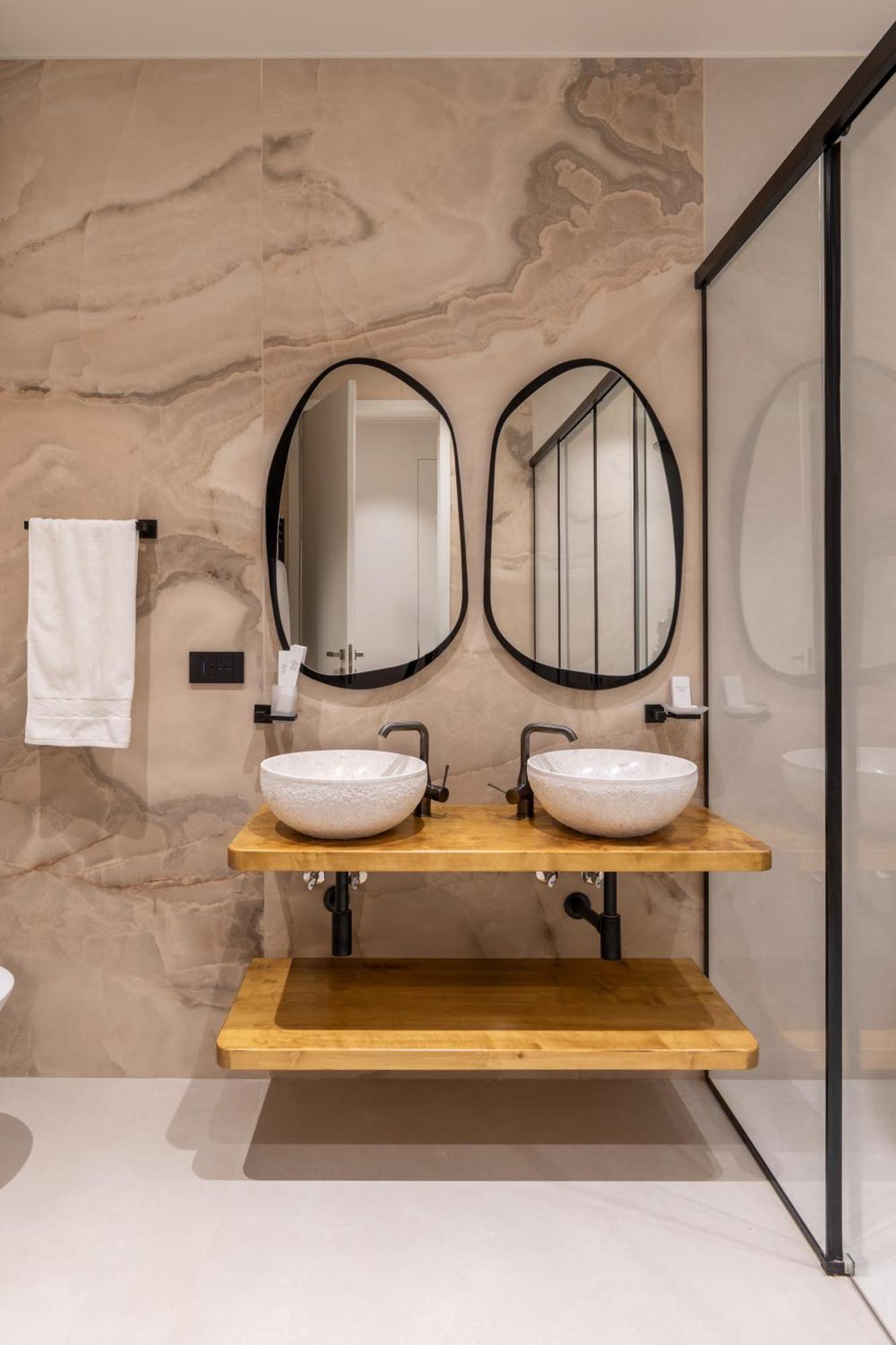Vater Selected Apartments ティラナ エクステリア 写真